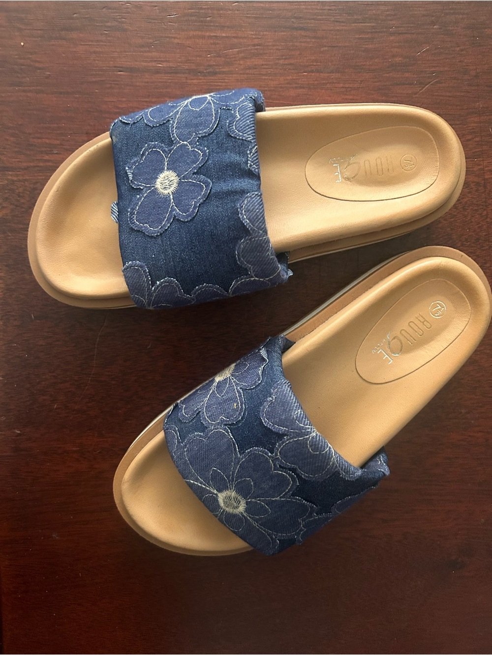 Rouge Helium Navy Blue Floral Slide Sandals - Women's
